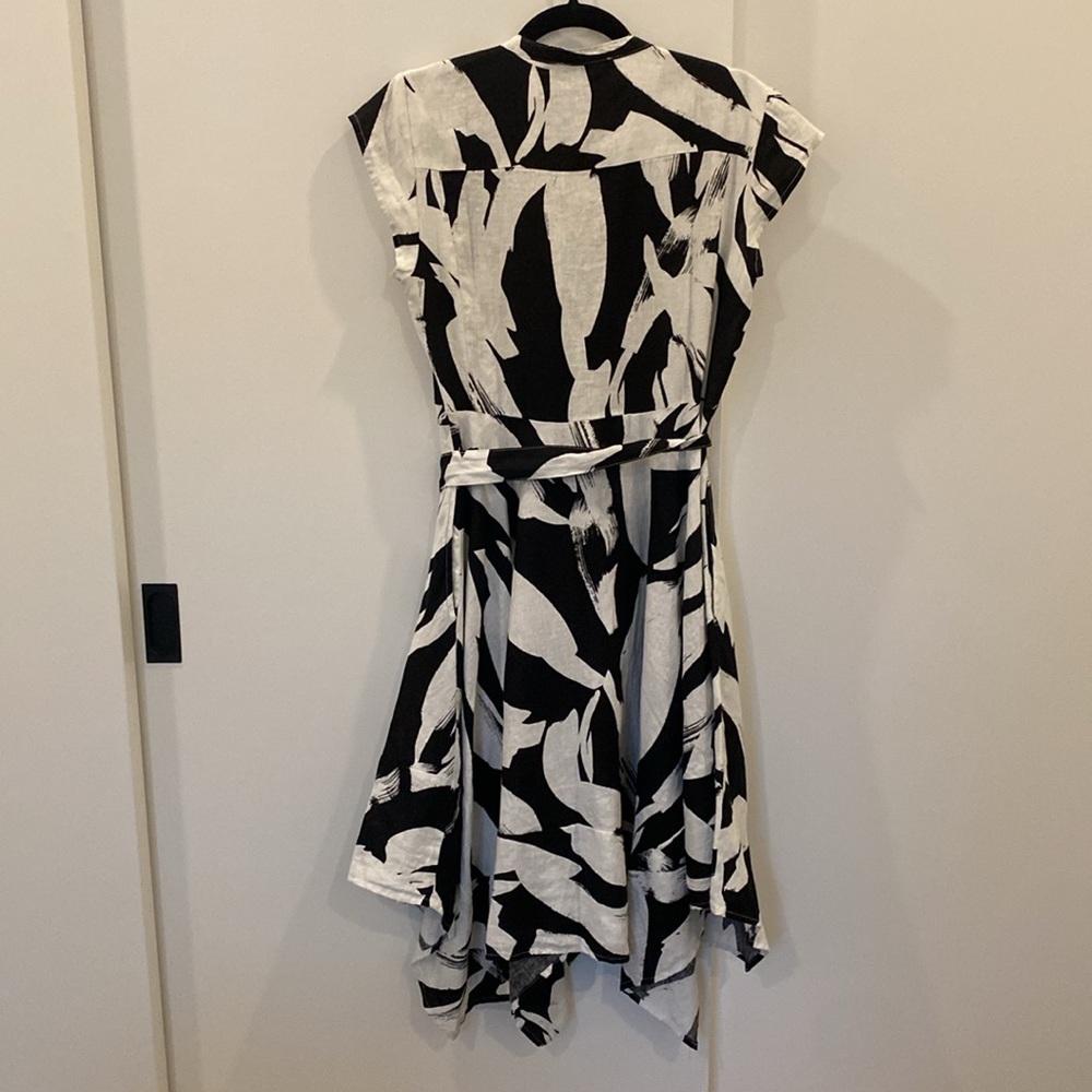 DKNY Black & White 100% Linen Dress NWT - Picture 3 of 5